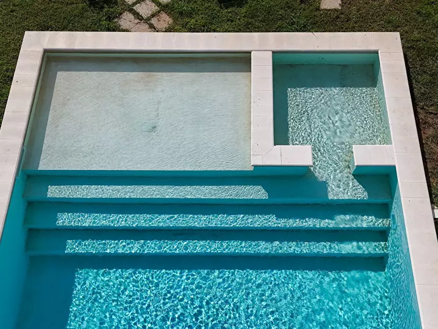 Immagine 8 di Villa in vendita  a Siracusa