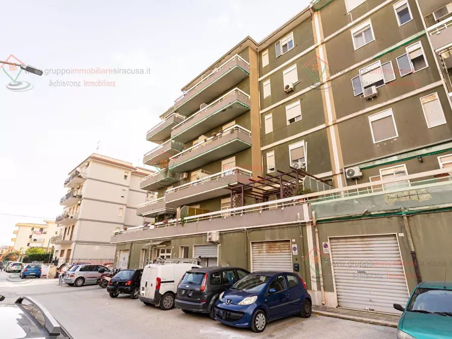 Immagine 27 di Trilocale in vendita  a Siracusa