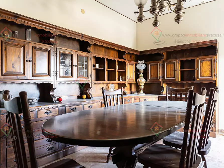 Immagine 5 di Pentalocale in vendita  a Siracusa