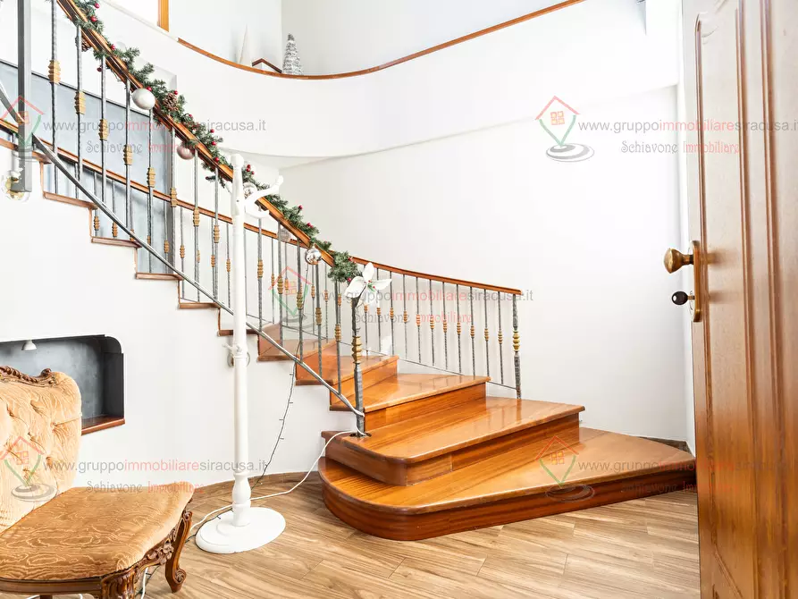 Immagine 39 di Casa indipendente in vendita  a Siracusa