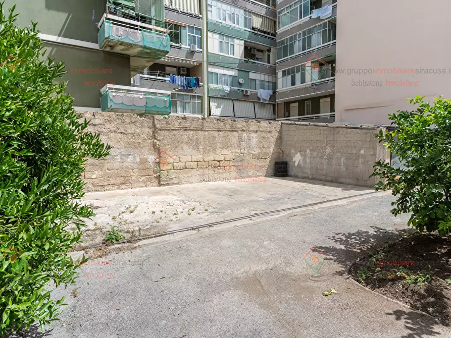 Immagine 11 di Casa bifamiliare in vendita  a Siracusa