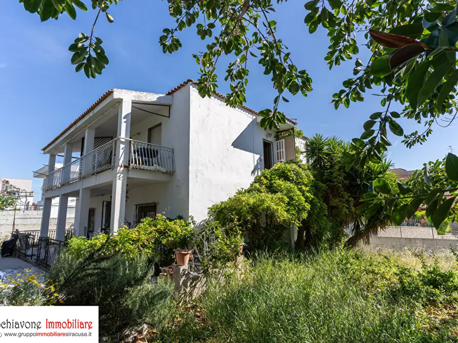 Immagine 7 di Villa in vendita  a Siracusa