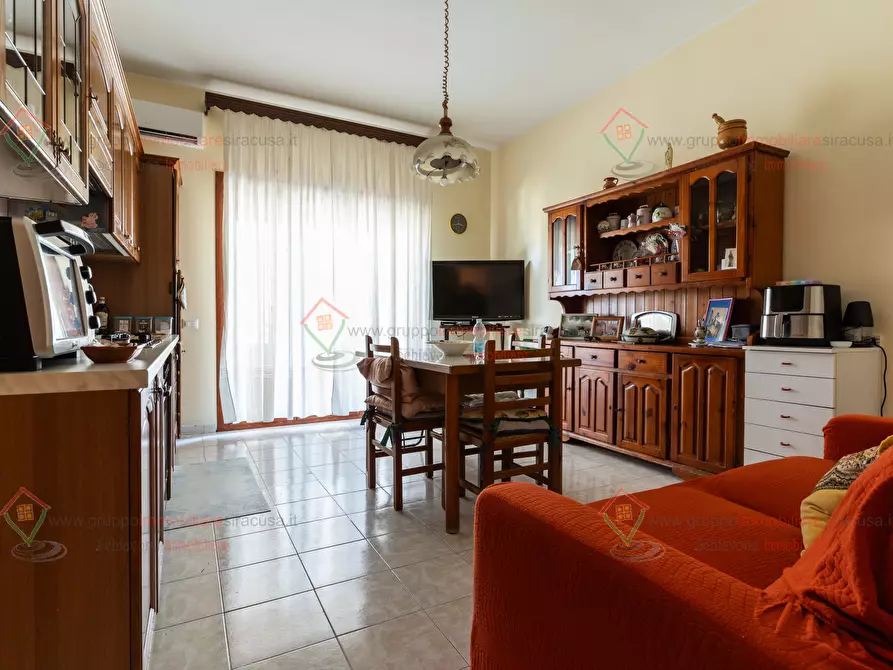 Immagine 7 di Pentalocale in vendita  a Siracusa