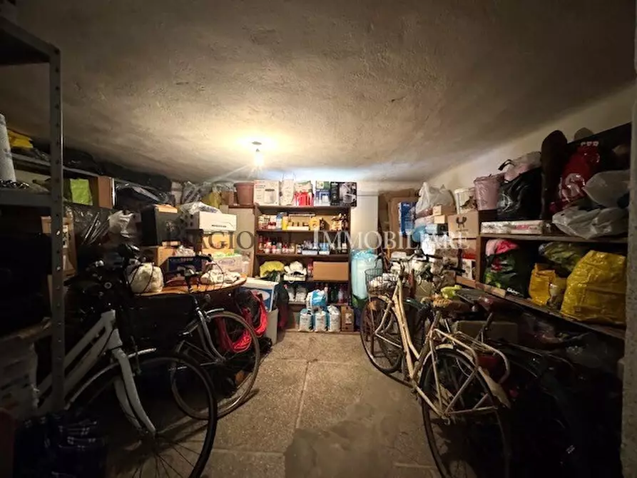 Immagine 8 di Quadrilocale in vendita  a Livorno