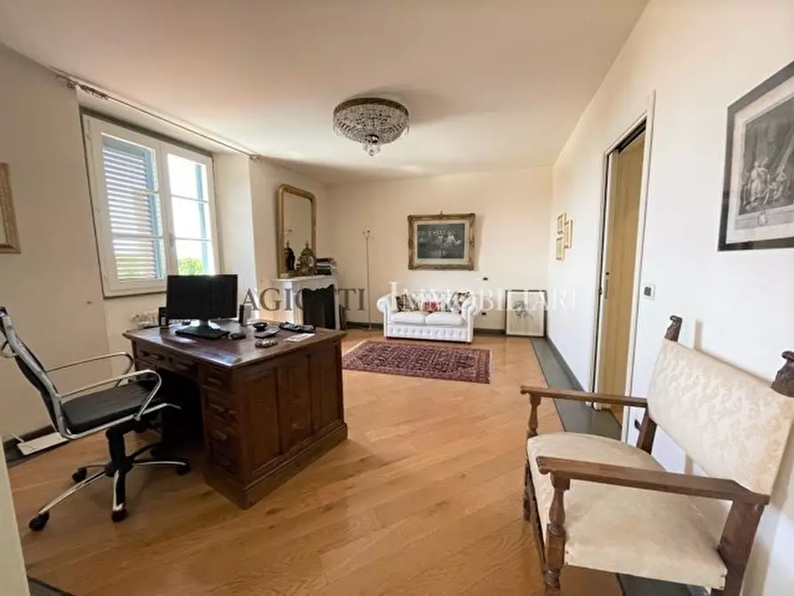 Immagine 8 di Attico in vendita  a Livorno