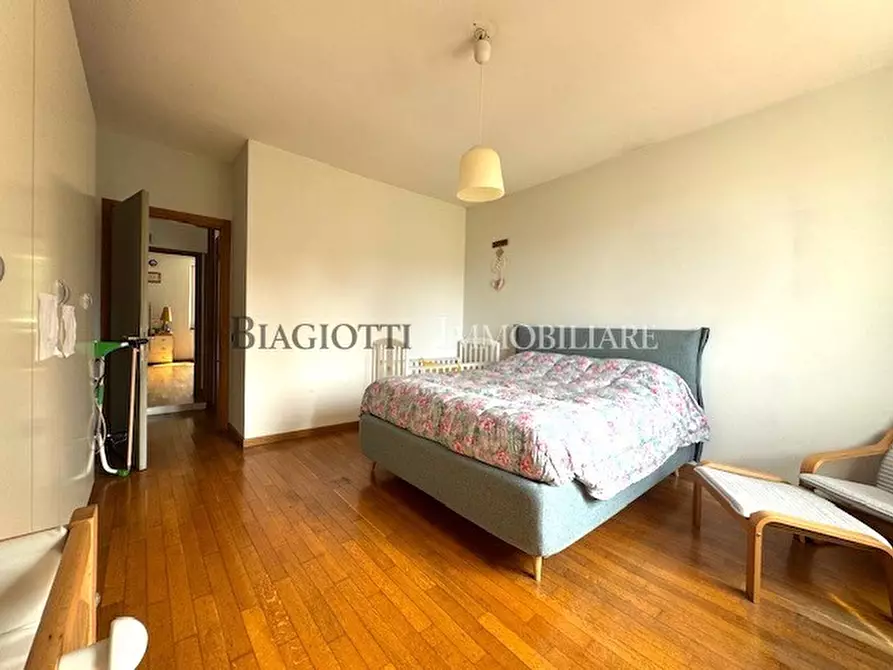 Immagine 24 di Villa in vendita  a Livorno