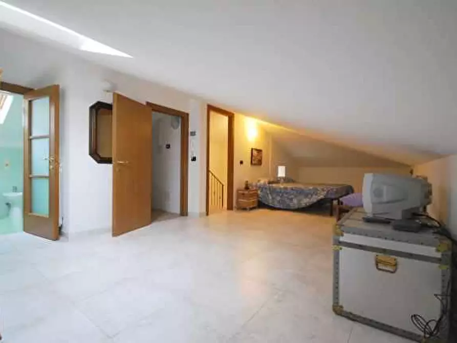 Immagine 21 di Casa indipendente in vendita  in via bradia a Sarzana