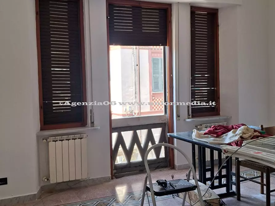 Immagine 11 di Appartamento in affitto  a La Spezia