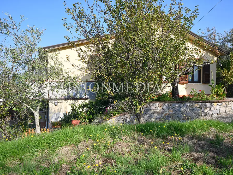 Immagine 7 di Casa indipendente in vendita  in Via boccognano a Fosdinovo