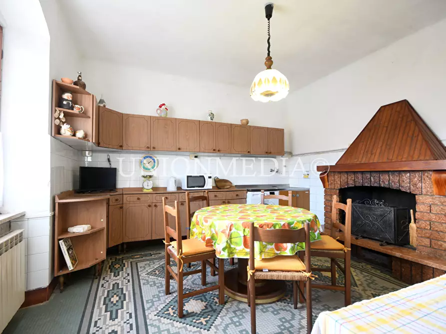 Immagine 16 di Porzione di casa in vendita  in Via Umberto Biancamano 88 a La Spezia