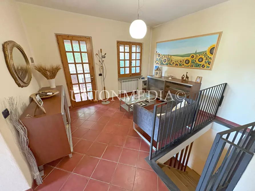 Immagine 9 di Villa in vendita  in Viale Vittorio Alfieri a Fosdinovo