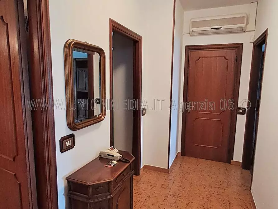 Immagine 24 di Casa indipendente in vendita  a Sarzana