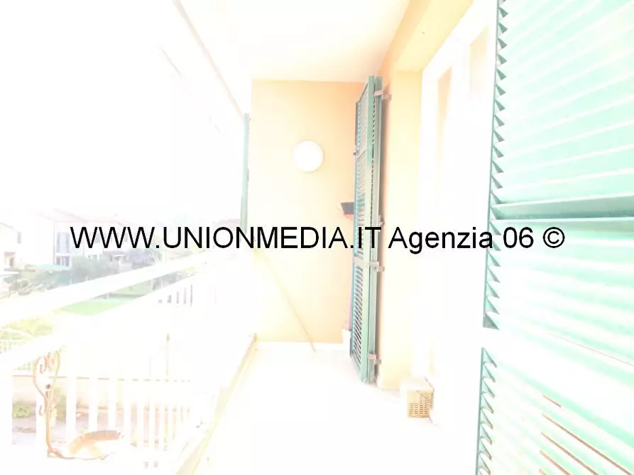 Immagine 14 di Appartamento in vendita  a Ameglia