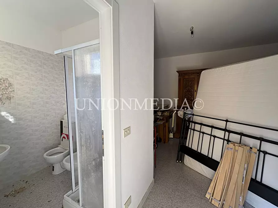 Immagine 43 di Casa semindipendente in vendita  in via della costa 19 a Sesta Godano