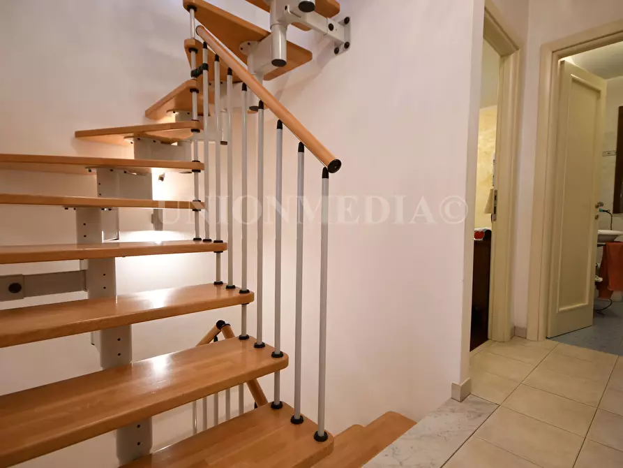 Immagine 11 di Villa in vendita  in Via sarzanello a Sarzana