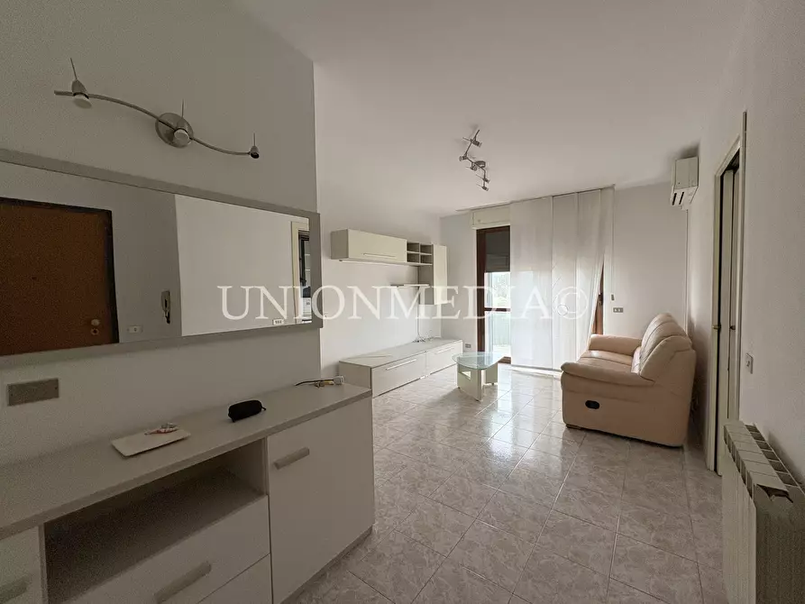 Immagine 1 di Appartamento in vendita  in Via alta vecchia a Sarzana