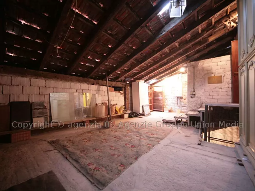 Immagine 19 di Casa semindipendente in vendita  a Sarzana