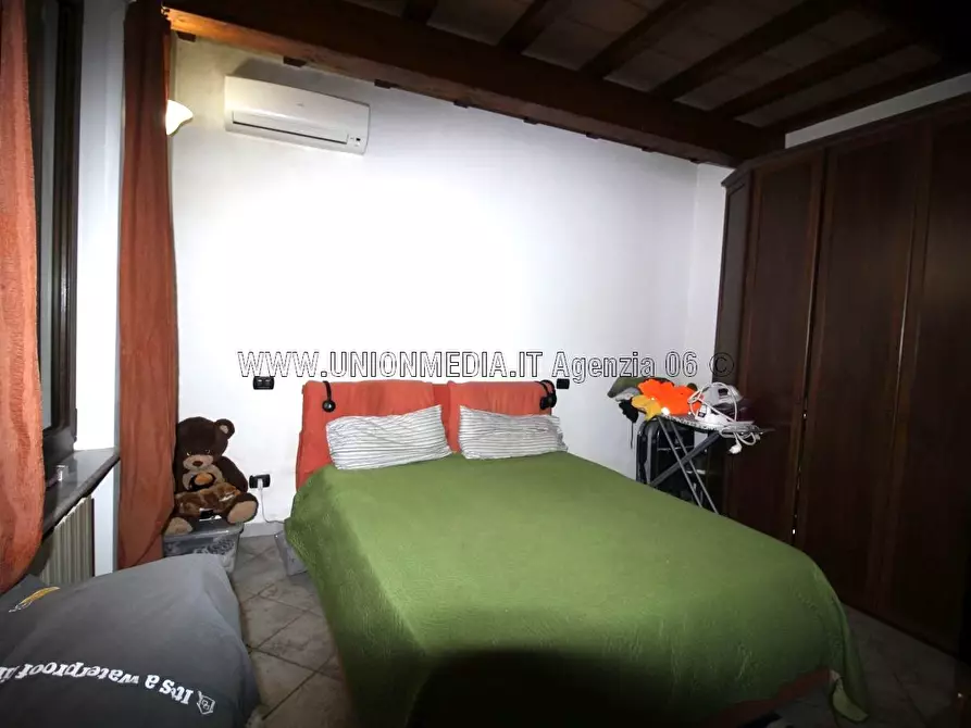 Immagine 13 di Casa indipendente in vendita  a Ortonovo