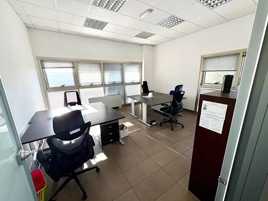 Immagine 10 di Ufficio in vendita  in Via Enrico Mattei 9 a Savignano Sul Rubicone