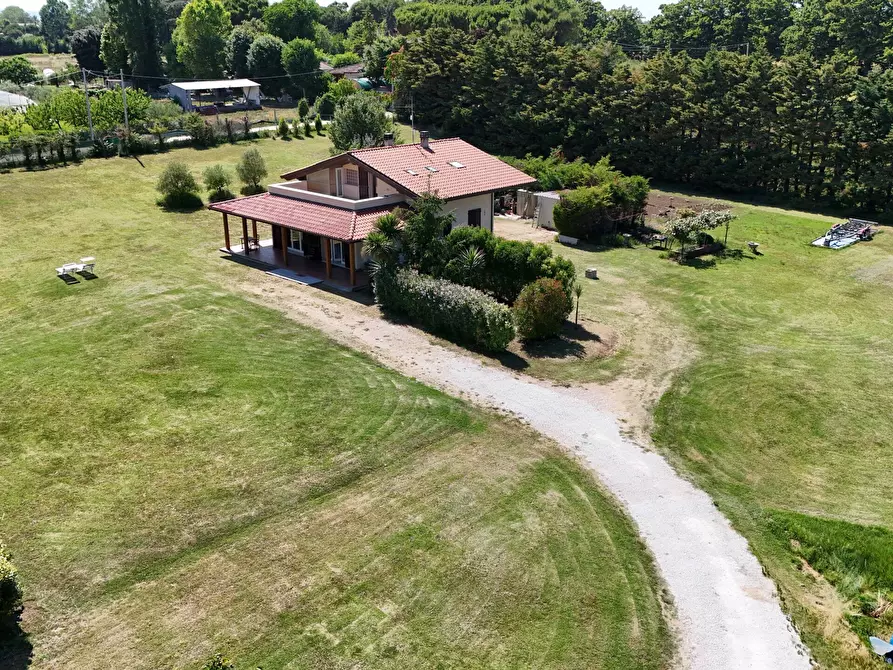Immagine 48 di Villa in vendita  in Via Giuseppe Garibaldi a Bellaria-Igea Marina