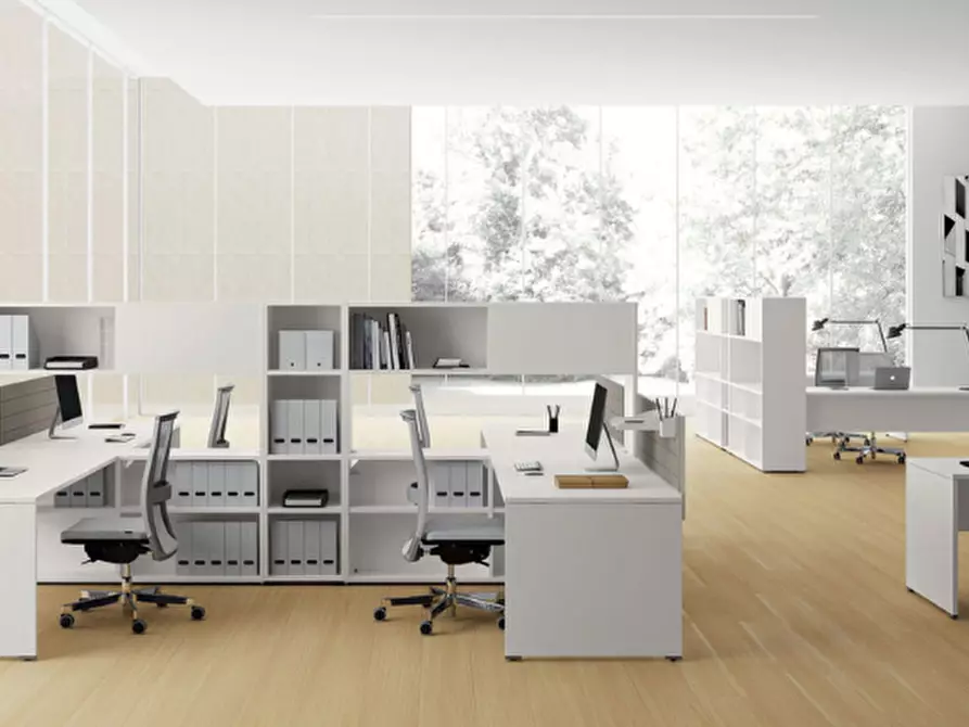 Immagine 7 di Locale commerciale in affitto  in Viale Tiberio 28 a Rimini