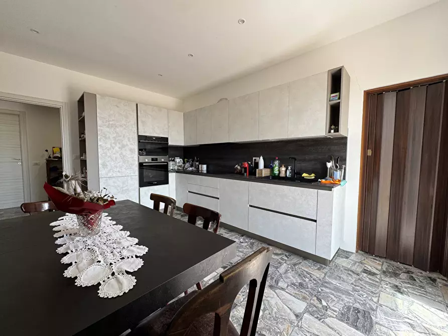 Immagine 40 di Porzione di casa in vendita  in Via Moreta a Coriano