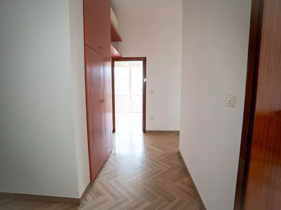 Immagine 18 di Trilocale in vendita  in Via Vega 51 a Rimini