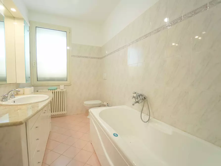 Immagine 13 di Villa in vendita  in Via Giuseppe Garibaldi a Bellaria-Igea Marina