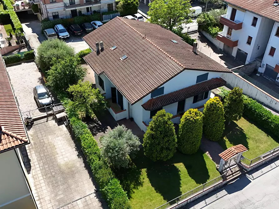 Immagine 2 di Villa in vendita  in Via di Mezzo 75 a Verucchio