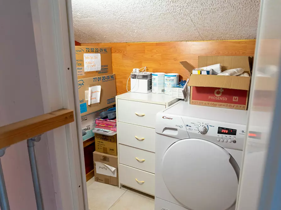 Immagine 25 di Trilocale in vendita  in Via Viola a Santarcangelo Di Romagna