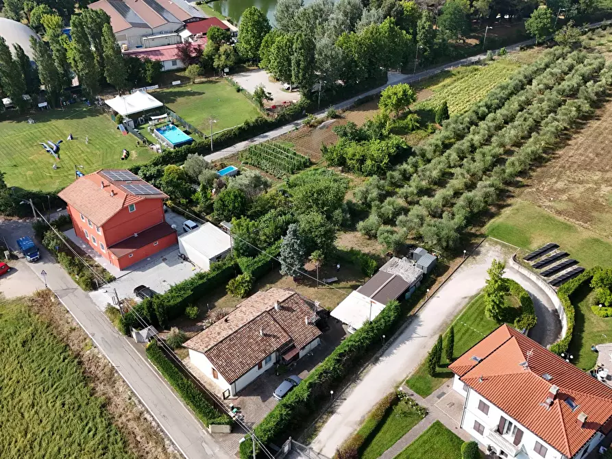 Immagine 35 di Villa in vendita  in Via Laerte Rolfini a Rimini