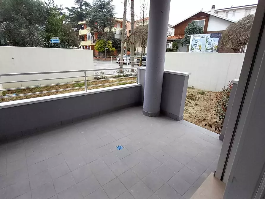Immagine 11 di Appartamento in vendita  in Via Filippo Pananti a Rimini