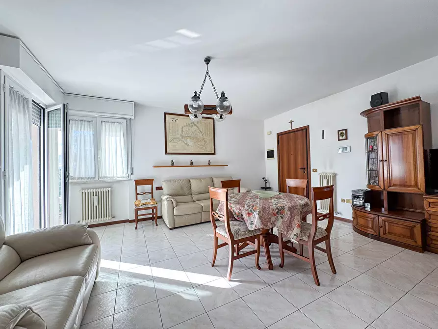 Immagine 2 di Trilocale in vendita  in VIA MARVELLI 7 a Rimini