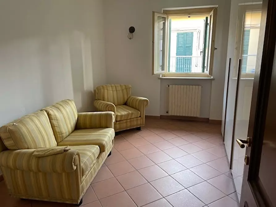 Immagine 6 di Trilocale in vendita  a Pesaro