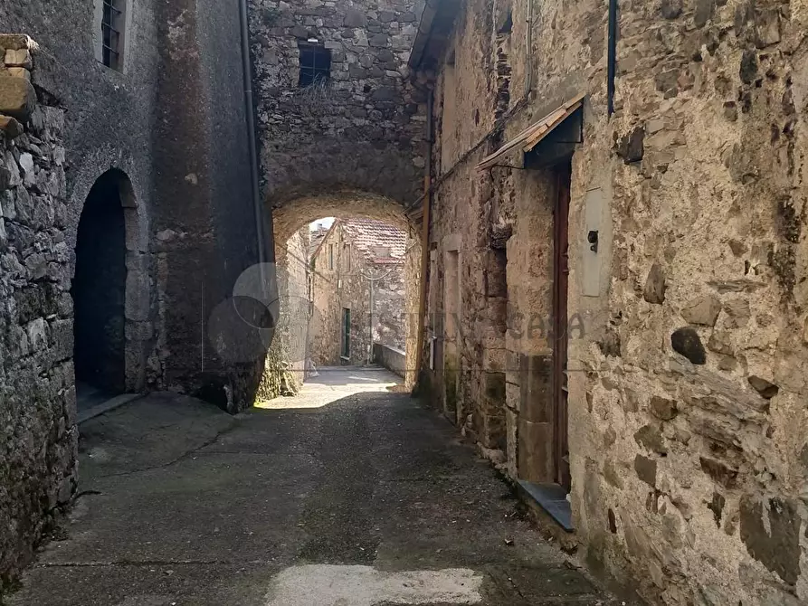 Immagine 6 di Rustico / casale in vendita  in Via Villaggio U.N.R.R.A. 8 a Fosdinovo