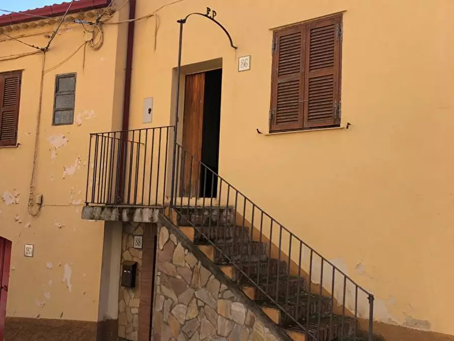 Immagine 1 di Casa indipendente in vendita  in VIA ALOISIO ELMO 86 a Vaccarizzo Albanese