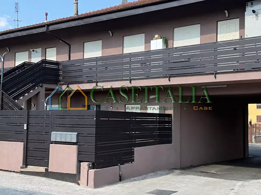 Immagine 1 di Bilocale in vendita  in Via Capoluogo 13 a Buttigliera Alta