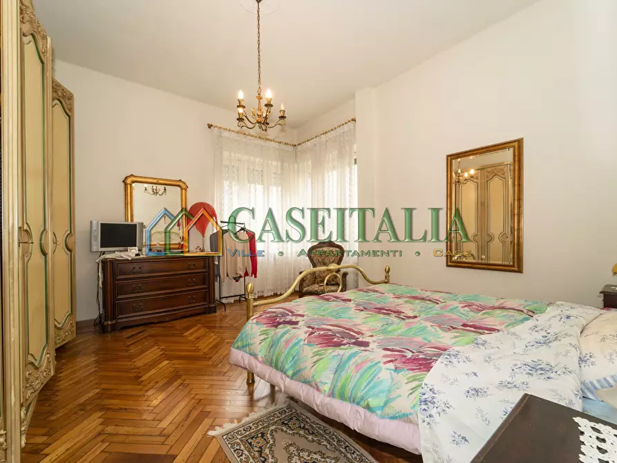 Immagine 18 di Pentalocale in vendita  in Via Ulzio 9 a Rivoli