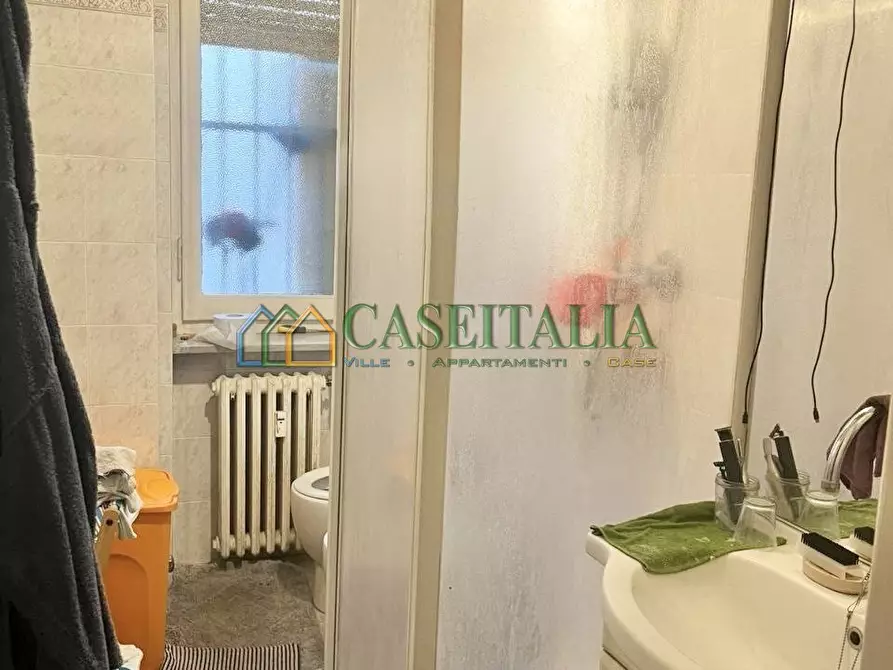 Immagine 5 di Bilocale in vendita  in Via Bainsizza 7 a Torino