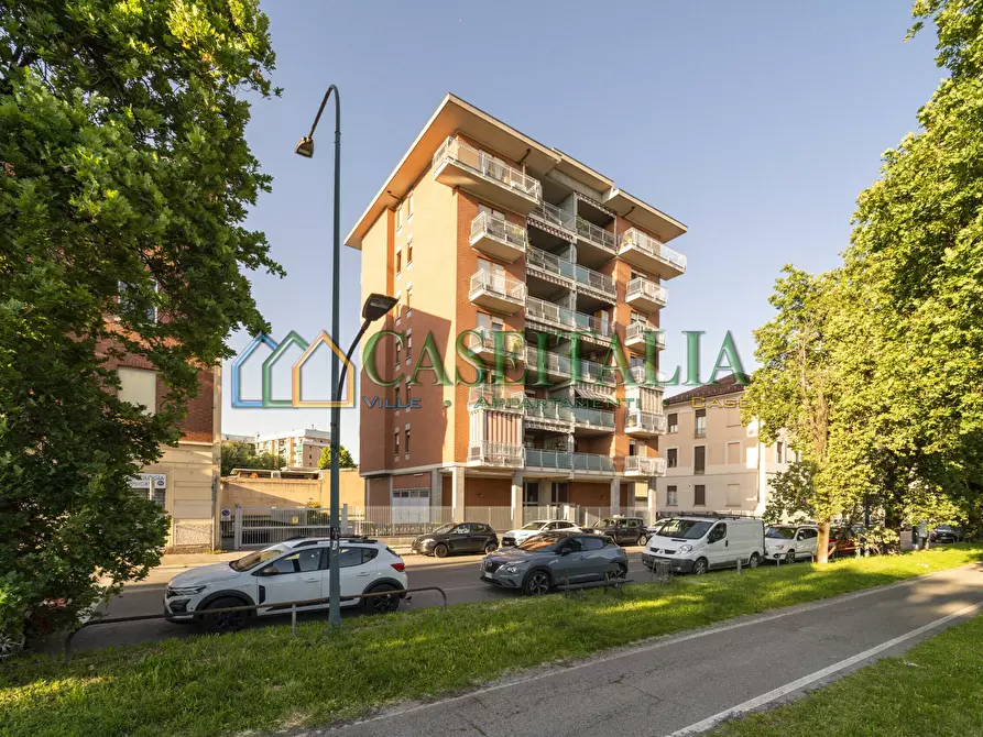 Immagine 1 di Quadrilocale in vendita  in Corso Carlo e Nello Rosselli 180 a Torino