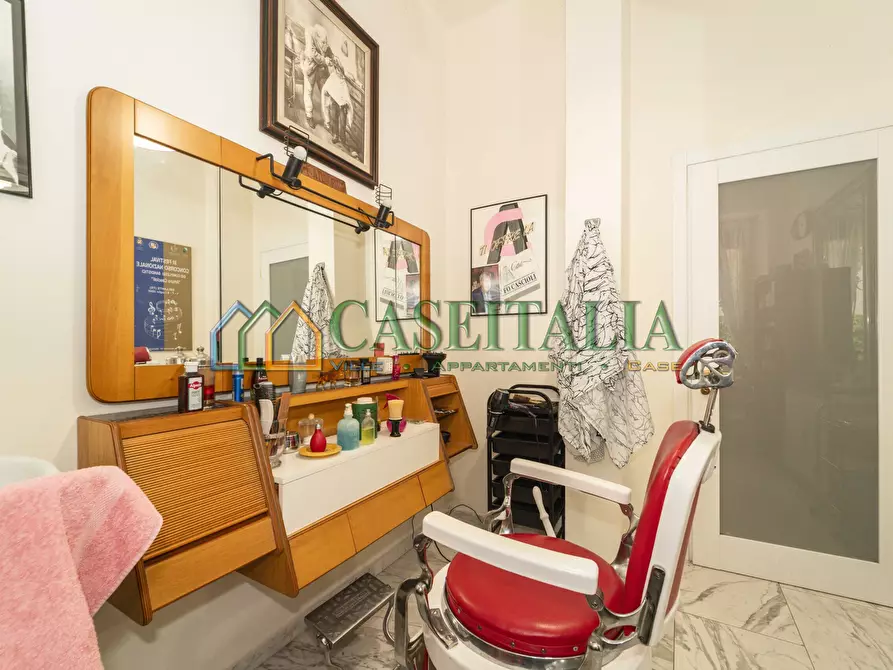Immagine 25 di Pentalocale in vendita  in Via Ulzio 9 a Rivoli