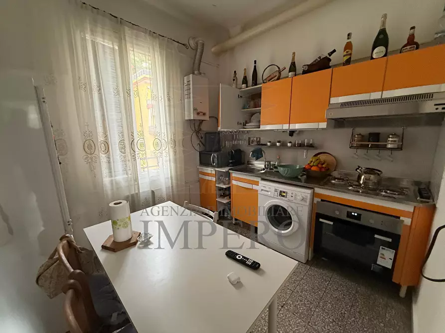 Immagine 10 di Trilocale in vendita  in Corso Genova 82 a Ventimiglia
