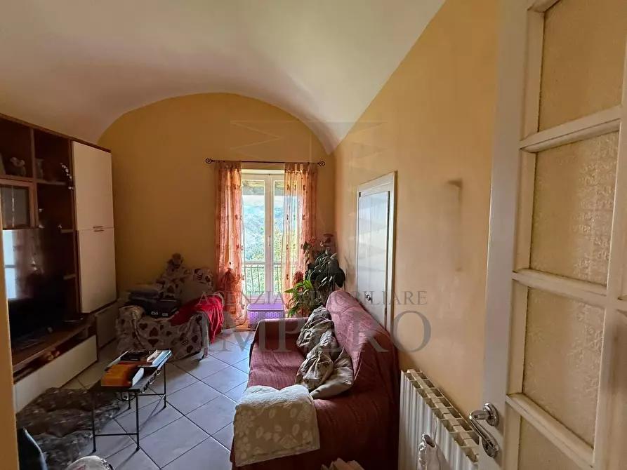 Immagine 1 di Trilocale in vendita  in Via Matteotti 5 a Perinaldo