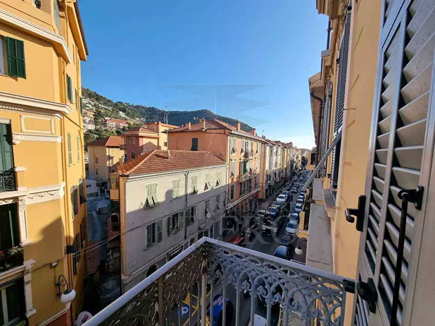 Immagine 25 di Pentalocale in vendita  in Via Camillo Benso Conte di Cavour 8 a Ventimiglia