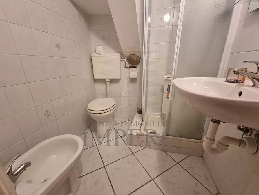 Immagine 10 di Porzione di casa in vendita  in Salita alle Mura 17 a Ventimiglia