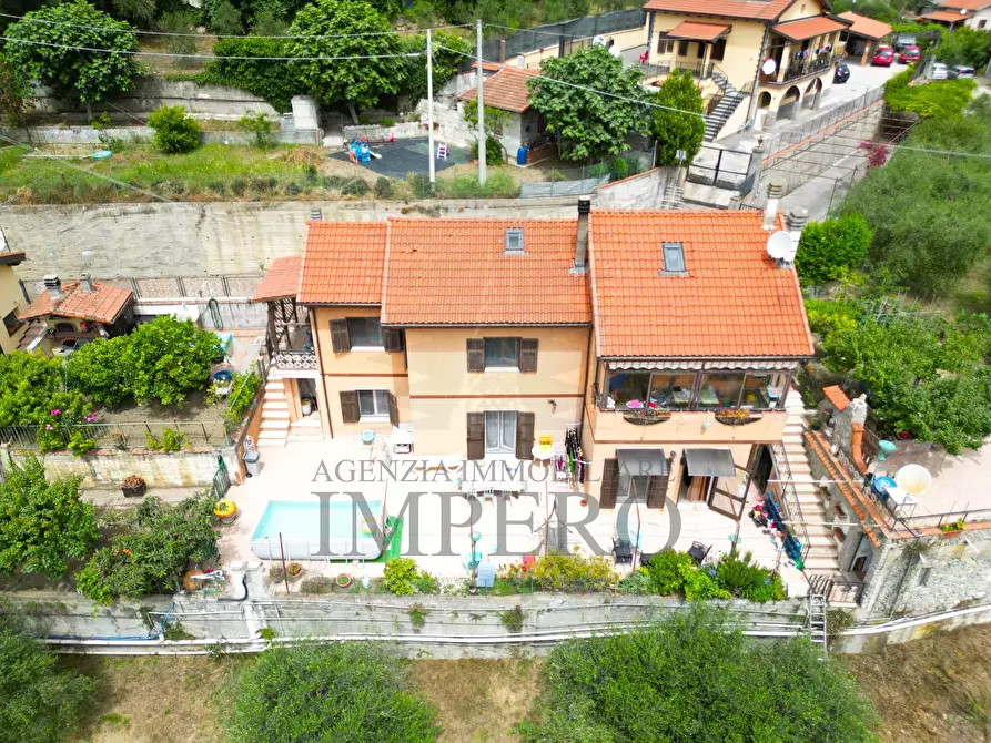 Immagine 1 di Porzione di casa in vendita  in Regione Pignoi a Dolceacqua