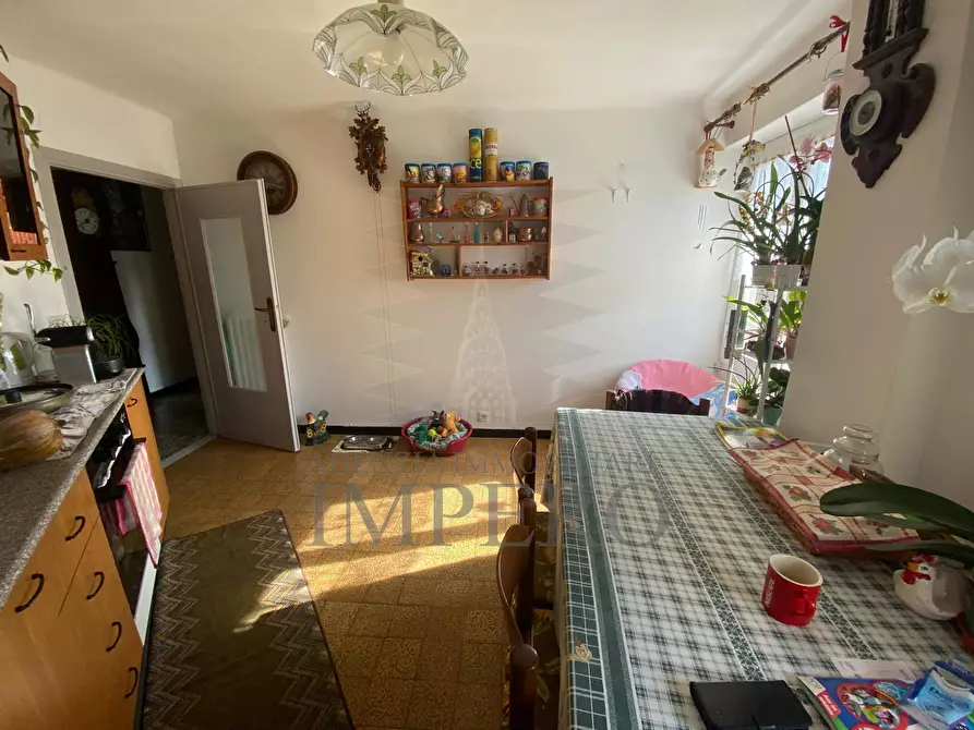 Immagine 14 di Pentalocale in vendita  in Via Serro Inferiore a Ventimiglia