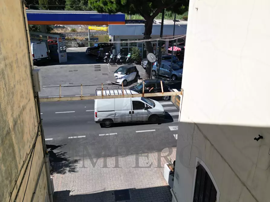 Immagine 8 di Magazzino in vendita  in Strada Statale 1 35 a Camporosso