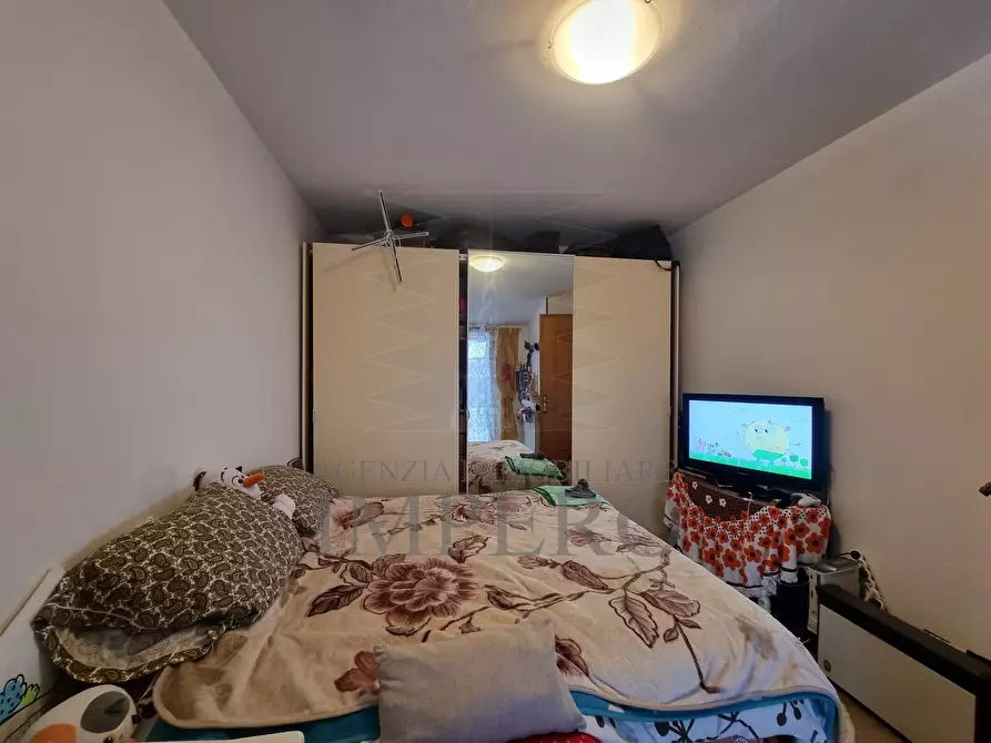 Immagine 16 di Bilocale in vendita  in Piazza Giuseppe Garibaldi 1 a Camporosso