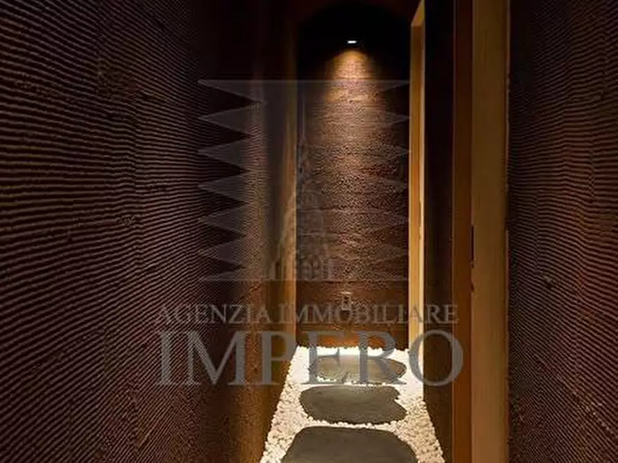 Immagine 16 di Albergo/B&B/Residence in vendita  in via regina margherita 97 a San Remo